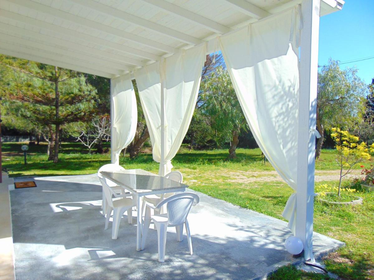 Villa Raffaella Лече Екстериор снимка